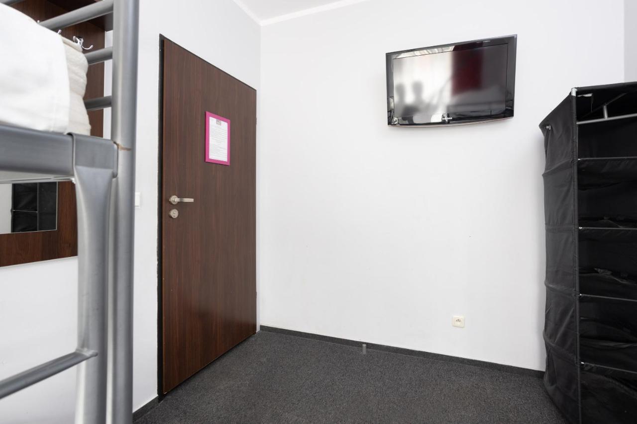 Shick Hostel&Apartments Breslau Exterior foto