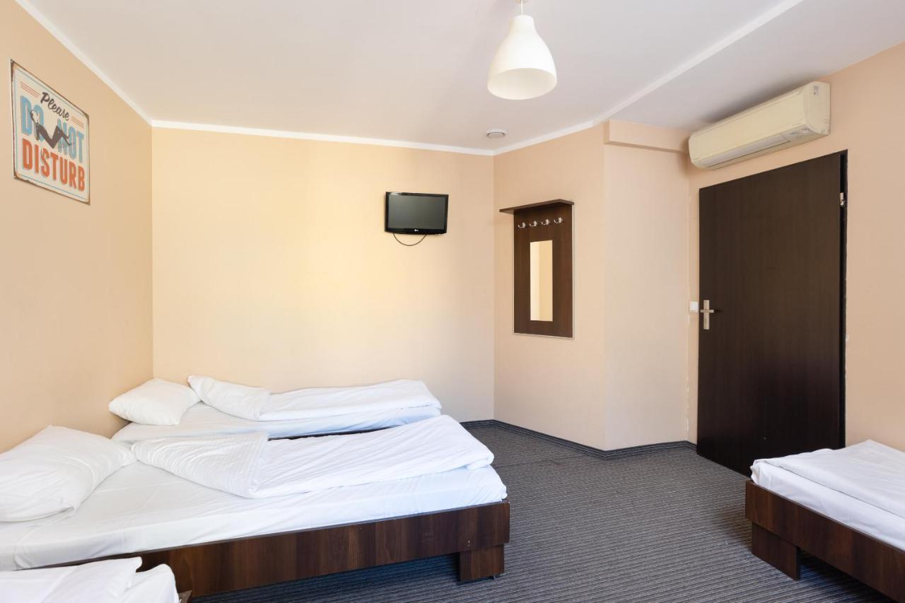 Shick Hostel&Apartments Breslau Exterior foto