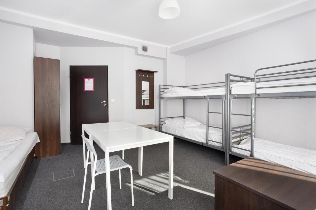Shick Hostel&Apartments Breslau Exterior foto